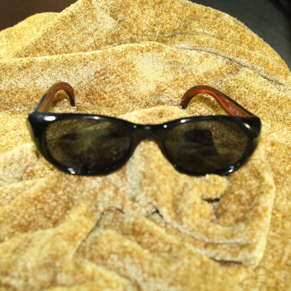 Dolce & Gabbana DG 2037 330 Black Sunglasses 52 17 [] 140 - FRAMES ONLY - Picture 3 of 7